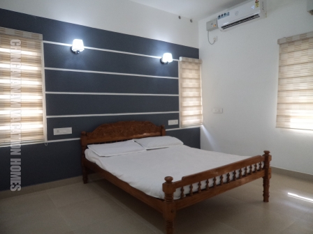 holiday rentals at parathumpara, kottayam